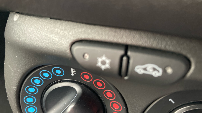 Vauxhall Corsa 1.4 [75] SRi Vx-line Nav Black 3dr Petrol Hatchback